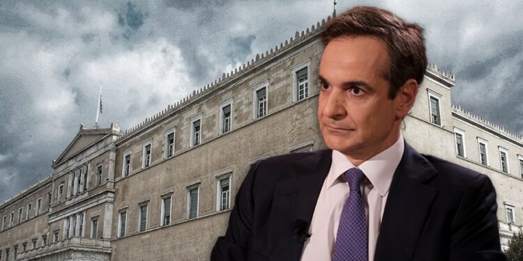 Προβληματισμός στο Μαξίμου: To δύσκολο φθινόπωρο, τα δύο κρίσιμα ορόσημα και η θεαματική άνοδος της Πατριωτικής Δεξιάς