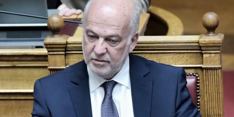 Φλωρίδης για βία ανηλίκων: «Όσοι γονείς παραμελούν τα παιδιά τους, κινδυνεύουν με φυλακή»