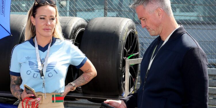 Ξέσπασε ο γιος του Σουμάχερ κατά της μητέρας του: «Χτυπούσε τον πατέρα μου ασταμάτητα, καλέσαμε ακόμη και την αστυνομία»