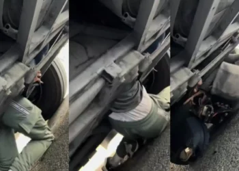 Μετανάστες κρύφτηκαν κάτω από λεωφορείο για να μπουν στην Ελλάδα – Βίντεο ντοκουμέντο