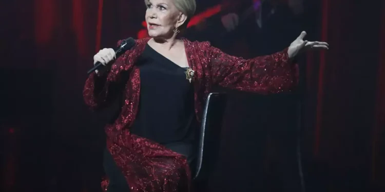 Η Μαρινέλλα βγήκε από τη ΜΕΘ