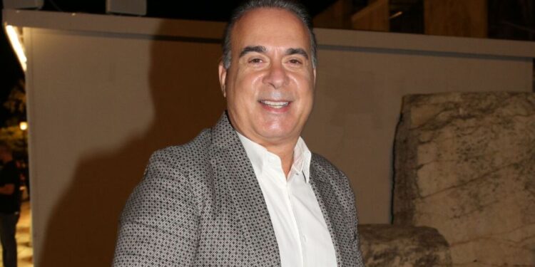 Φώτης Σεργουλόπουλος: Παντρεύτηκε τον σύντροφό του