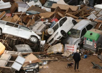 Πλημμύρες – Ισπανία: Πένθος για τους 95 νεκρούς – Εστάλη 112 αφού η Βαλένθια είχε «πνιγεί»