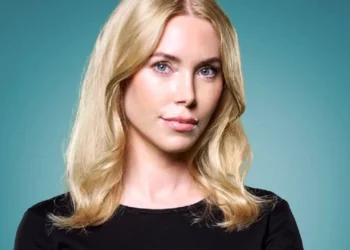 «Με νάρκωνε με φράουλες, με ήθελε για σκλάβα του σεξ» – 39χρονη περιγράφει τον εφιάλτη που ζούσε με το τέρας της Σουηδίας