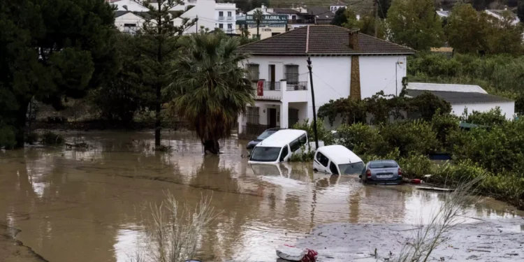 Ανείπωτη τραγωδία στην Ισπανία: 51 οι νεκροί από τις καταστροφικές πλημμύρες στην Βαλένθια