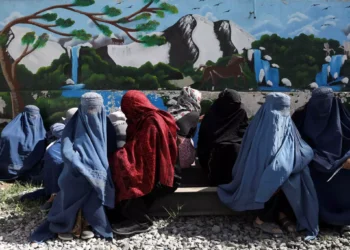 Η Ελβετία απαγορεύει την μπούρκα από 1η Ιανουαρίου 2025 – Πρόστιμο 1000 ευρώ στους παραβάτες