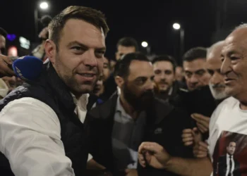 Ντόμινο αποχωρήσεων από τον ΣΥΡΙΖΑ για τον Κασσελάκη: Έφυγαν 4 βουλευτές, ποιοι είναι οι άλλοι 8 που αναμένεται να αποχωρήσουν