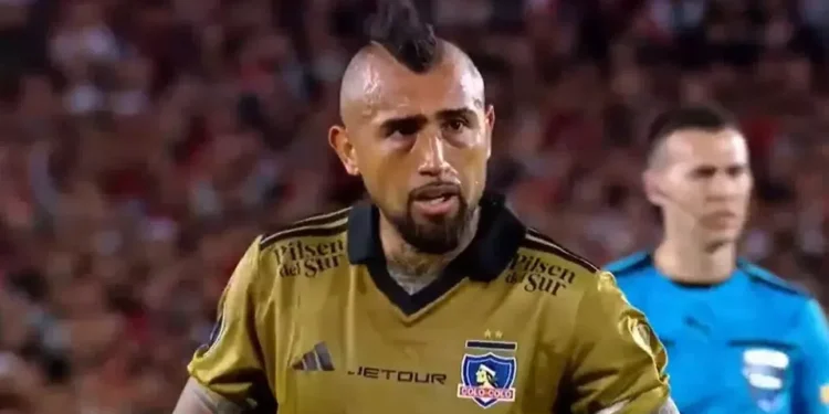 Σοκ με Βιδάλ: Κατηγορείται ότι νάρκωσε γυναίκα μαζί με παίκτες της Κόλο Κόλο και διέπραξαν σεξουαλικό έγκλημα