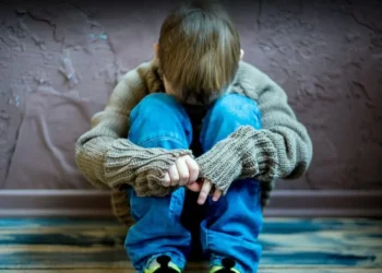 Βόλος: Φυλάκιση 6 μηνών σε 65χρονο πατέρα που χτύπησε τον 10χρονο γιο του