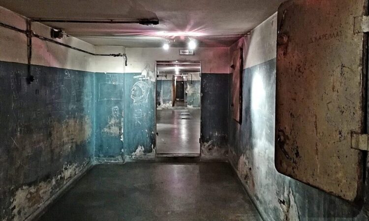 Η Γερμανία κατασκευάζει καταφύγια – Πού βρίσκονται στην Αθήνα (αναλυτικοί χάρτες)