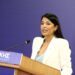 Η Λατινοπούλου πανηγυρίζει για τη νίκη Τραμπ – “Το φως της λογικής νίκησε το σκοτάδι”