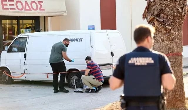 Λαύριο: Έξι συλλήψεις για τη ληστεία σε χρηματαποστολή