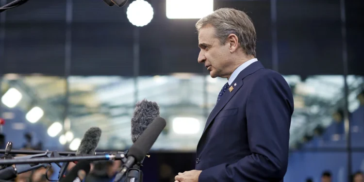 Μητσοτάκης από Βουδαπέστη: Εμφατική η νίκη Τραμπ, ήρθε η ώρα να «ξυπνήσουμε» από τη γεωπολιτική μας αφέλεια