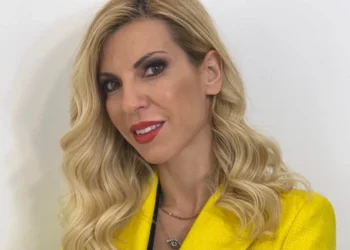 Πολυζωγοπούλου: Δικηγόρος του μοντέλου που κακοποιήθηκε από τον πρώην σύντροφό της – “Παραλίγο να της βγάλει το μάτι”