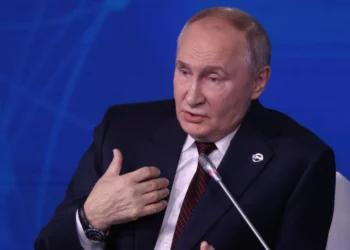 Βλαντιμίρ Πούτιν: Μπορεί να χτυπήσουμε και στο κέντρο του Κιέβου με πυραύλους Oreshnik