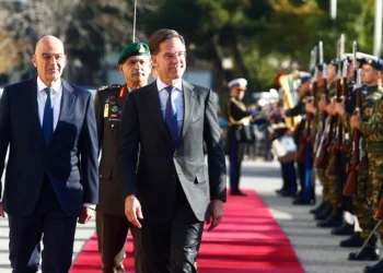 Μαρκ Ρούτε: Από το υπουργείο Εθνικής Άμυνας ξεκίνησε η επίσκεψη στην Αθήνα – Τι θα συζητήσει με τον Κυριάκο Μητσοτάκη