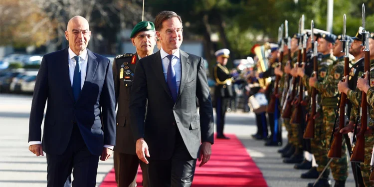 Μαρκ Ρούτε: Από το υπουργείο Εθνικής Άμυνας ξεκίνησε η επίσκεψη στην Αθήνα – Τι θα συζητήσει με τον Κυριάκο Μητσοτάκη