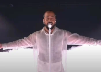 Για σεξουαλική παρενόχληση κατηγορείται ο Slimane