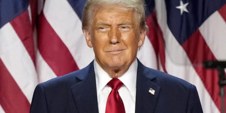 Ντόναλντ Τραμπ: Οι τρανσέξουαλ στο πρώτο διάταγμα που θα υπογράψει – Από πού τους διώχνει