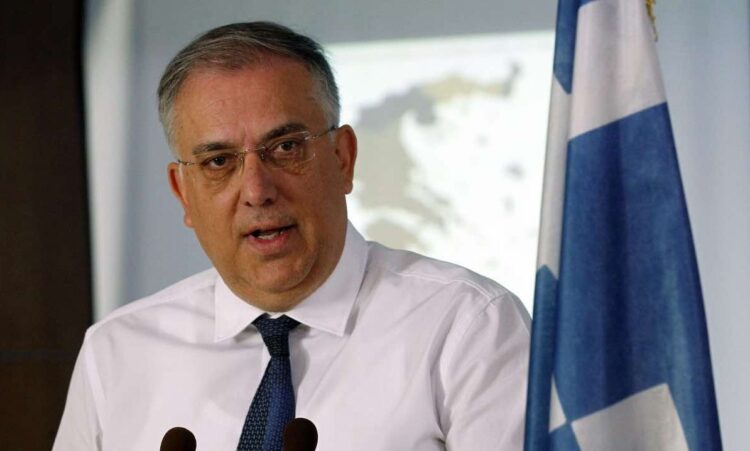 Η αναλυτική λίστα με τα 704 προϊόντα που έχουν μειωμένη τιμή μέχρι 24%