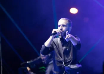 ΛΕΞ: Έσπασε κάθε ρεκόρ ο δίσκος “Γ.Τ.Κ.” – Έγινε χρυσός σε λιγότερο από μια εβδομάδα