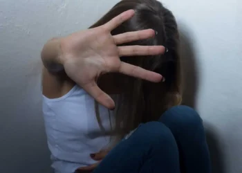 Μεσσηνία: Συνελήφθη 50χρονος για ασέλγεια σε βάρος της ανήλικης κόρης του και της κόρης της πρώην συζύγου του