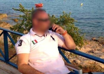 Αστυνομικός της Βουλής: Το απειλητικό μήνυμα στον 14χρονο γιο του και το τηλεφώνημα στη σύζυγό του