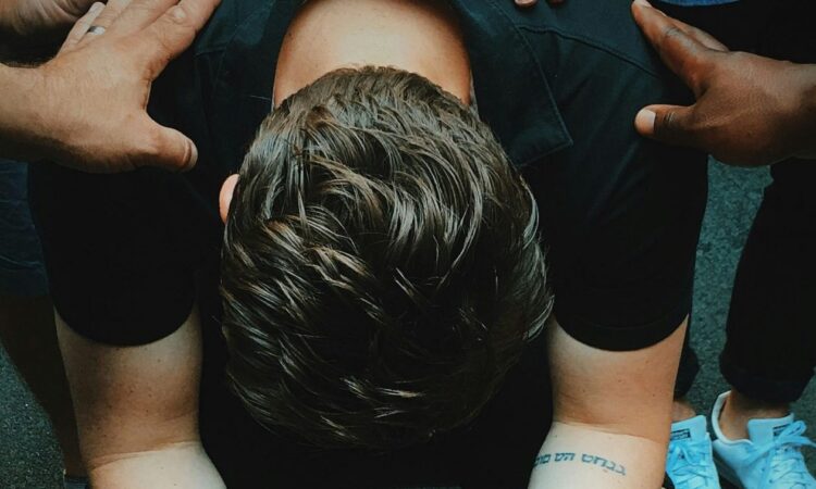 Η Εκκλησία προειδοποιεί για τα «Παιδιά του Θεού» και άλλες 421 αιρέσεις