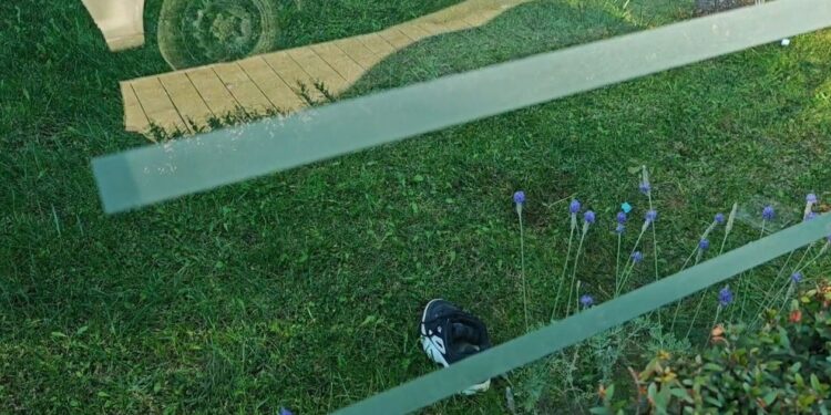 Τραγωδία στο κέντρο της Αθήνας: Σύζυγος του Γιάννη Βλαστάρη, η γυναίκα που έπεσε στο κενό