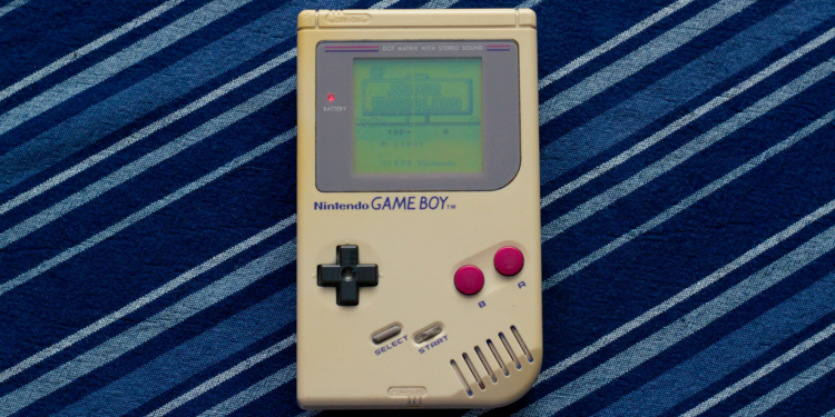 90s Fever: Το Game Boy υπήρξε η πιο γαμάτη κονσόλα όλων των εποχών