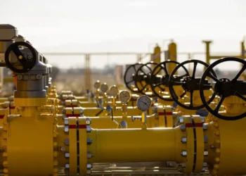 Το Μάρτιο παρουσιάζει η Κομισιόν το σχέδιο για οριστικό τέλος στο ρωσικό αέριο