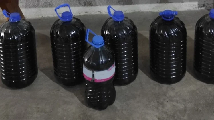 Σέρρες: Μετέφεραν παράνομα 75 λίτρα τσίπουρο και 55 λίτρα κρασί – Δύο συλλήψεις