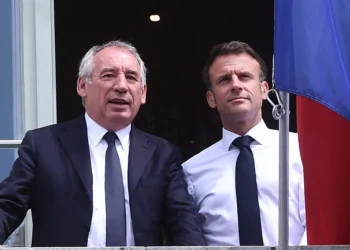 Ο Φρανσουά Μπαϊρού νέος πρωθυπουργός της Γαλλίας – Η ανατροπή με την απόφαση Μακρόν