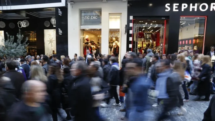Εορταστικό ωράριο: Πώς θα λειτουργήσουν σούπερ μάρκετ και εμπορικά