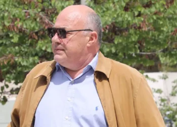 Αχιλλέας Μπέος: Στο Λονδίνο είδα τουαλέτα για το τρίτο φύλο, σοκαρίστηκα και λυπάμαι πολύ