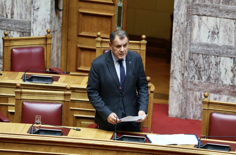 Ν. Παναγιωτόπουλος: Η Ελλάδα παγώνει την επεξεργασία αιτήσεων ασύλου από Σύρους