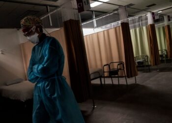 Νοροϊός: Σε 48ωρη καραντίνα λόγω ιού – Νέα απαίτηση «μην βγαίνετε από τα σπίτια»