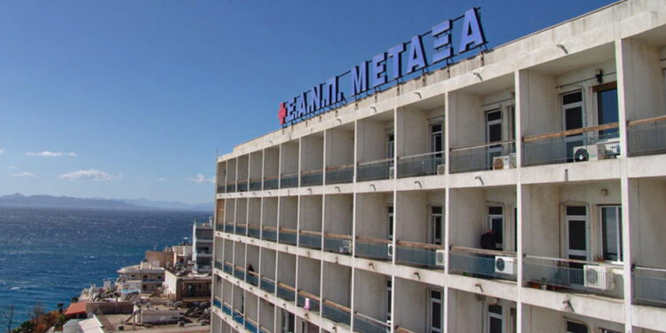 Νοσοκομείο Μεταξά: Έστειλαν φάκελο με θηλιά και τη λέξη «δολοφόνος» στον αναπληρωτή διοικητή