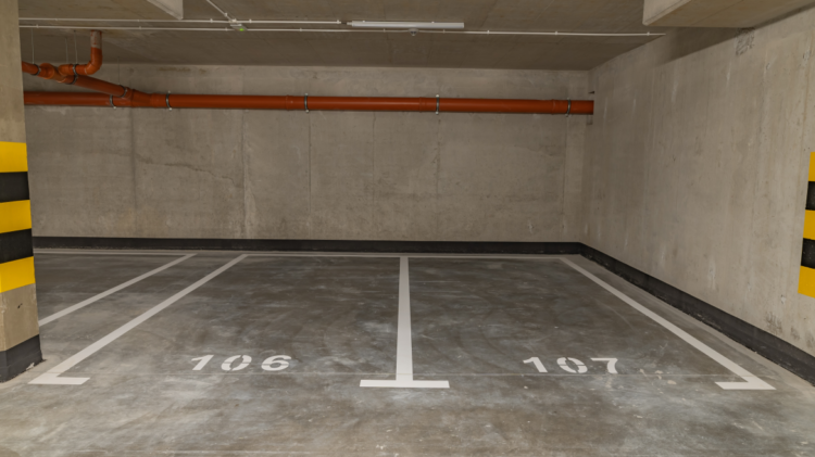 Πάρκινγκ στο Κολωνάκι: Στα 40 ευρώ «λόγω ημέρας»