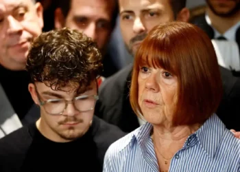 Η Ζιζέλ Πελικό έτοιμη να αντιμετωπίσει τους 51 βιαστές της και στο Εφετείο – «Δεν φοβάται μία δεύτερη δίκη»