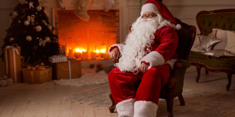 Πώς κατέληξε ο Άγιος Βασίλης να φορά κόκκινα;