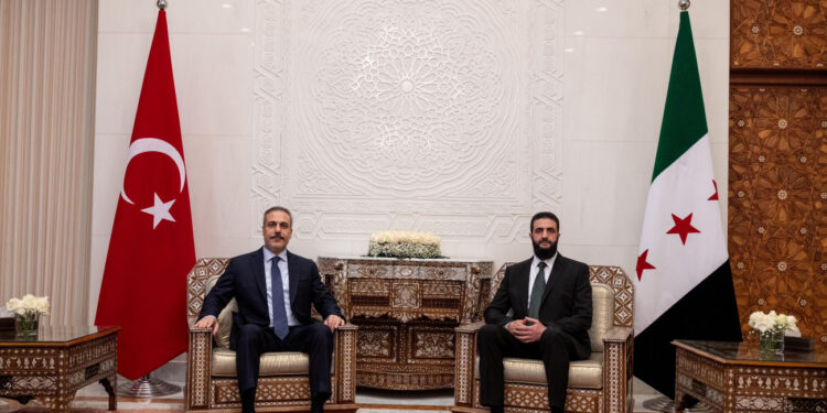 Συναγερμός για το ενδεχόμενο οριοθέτησης ΑΟΖ Τουρκίας – Συρίας – Η κυβέρνηση οφείλει να το αποτρέψει λένε τα κόμματα