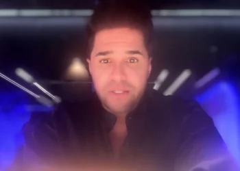 Ο Τσαλίκης απαντά στον δήμαρχο που αντέδρασε για το «Απαγορευμένο» στα Τρίκαλα: Στη συναυλία χοροπηδούσες