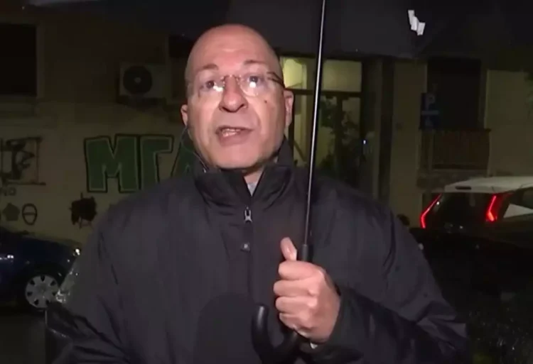 Γιώργος Τσελίκας: Η στιγμή που «τινάζεται» από τον δυνατό κεραυνό (Βίντεο)