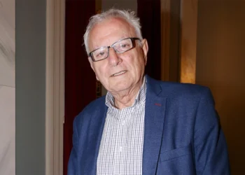 Πέθανε σε ηλικία 79 ετών ο Κώστας Χαρδαβέλλας