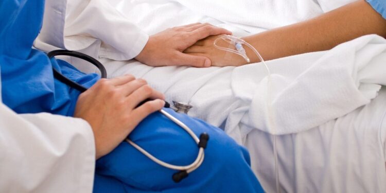 Μεταπνευμονοϊός: Δεύτερο κρούσμα στη Θεσσαλονίκη – Σε καραντίνα νοσηλεύεται 60χρονη