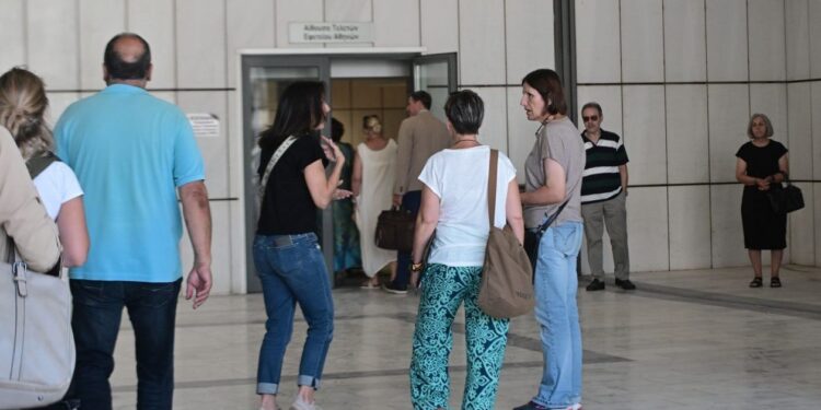 Δίκη Μάτι: Απολογήθηκε ο πρώην αρχηγός της πυροσβεστικής – Τα έριξε όλα στο κράτος