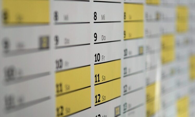 Αργίες 2025: Όλα τα τριήμερα της νέας χρονιάς – Εξτρα έκπληξη κι ένα τετραήμερο