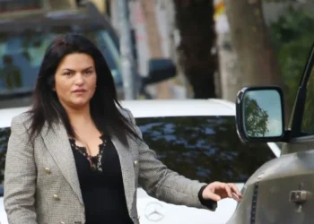 Δήμητρα Κατσαφάδου: Διαδικτυακές απάτες εν αγνοία της – «Έχουν χάσει άνθρωποι χρήματα» λέει ο αδερφός της