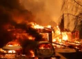 Λος Άντζελες: Δίχως τέλος ο πύρινος όλεθρος – 10 νεκροί και ανυπολόγιστες καταστροφές(Βίντεο)